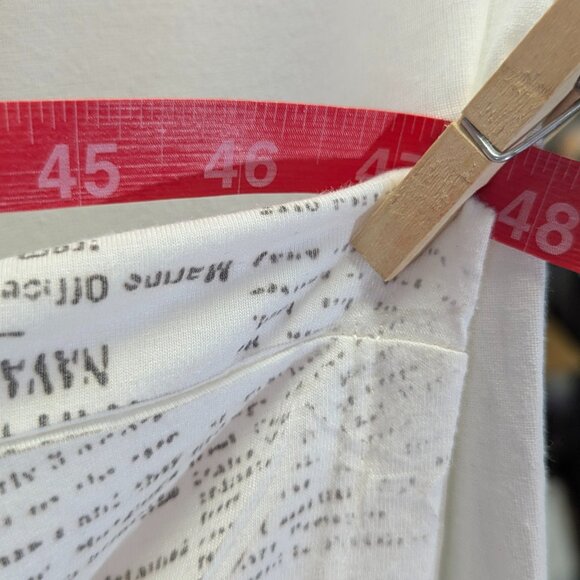 Cover Charge One Size Newsprint Cover-Up Poncho Style White/Black - Picture 15 of 15